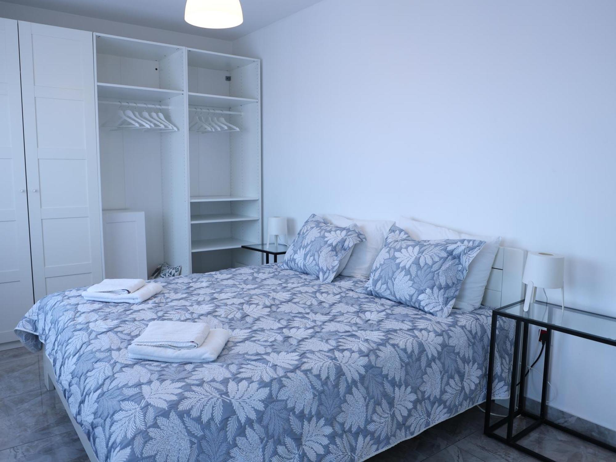 Apartamento Lux House Olga Ruma Exterior foto
